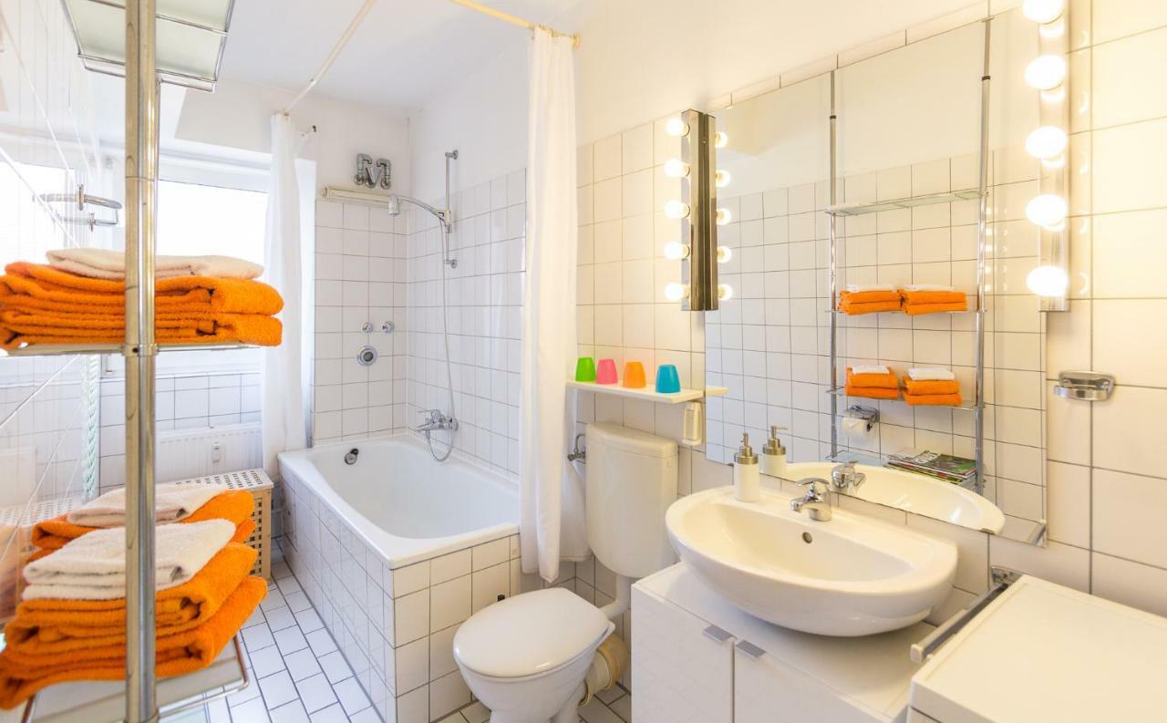 Riverside Apartment Berlin Bagian luar foto