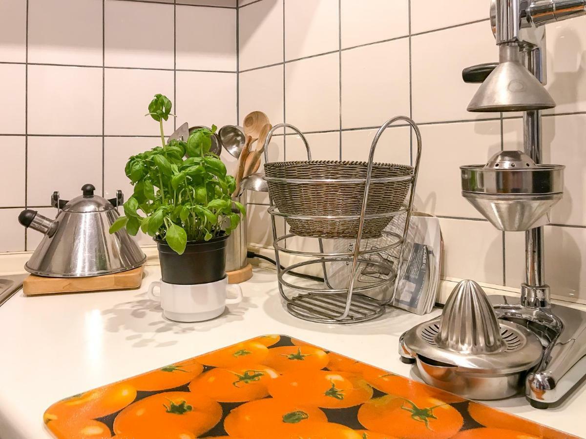 Riverside Apartment Berlin Bagian luar foto